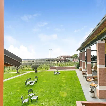 Almavite Wine With Pool Bauernhof *