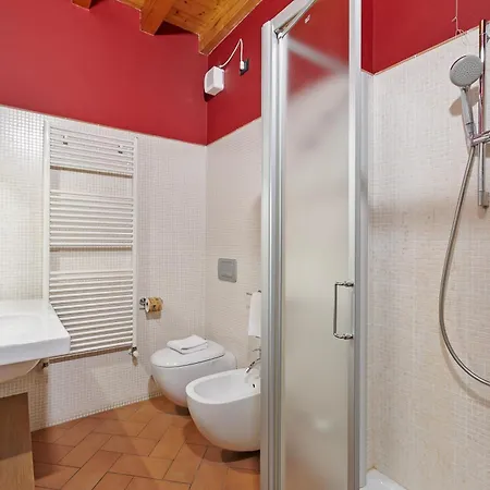 Almavite Wine With Pool *