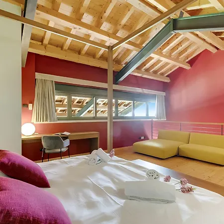 Almavite Wine With Pool 农家乐