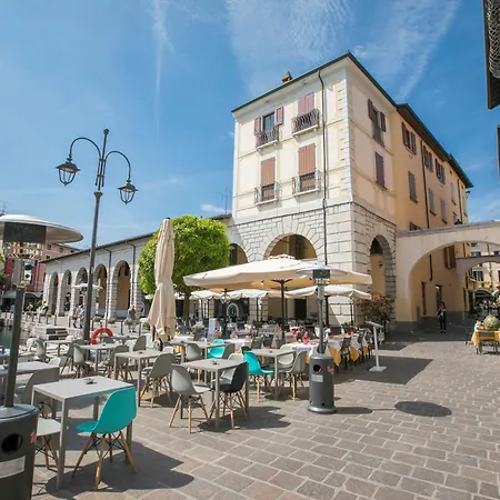 Almavite Wine With Pool 农家乐