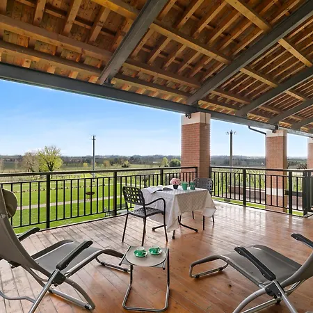 Almavite Wine With Pool 农家乐 代森扎诺-德尔加达