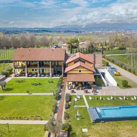 Almavite Wine With Pool * Desenzano del Garda