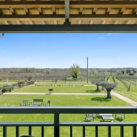 Almavite Wine With Pool * Desenzano del Garda