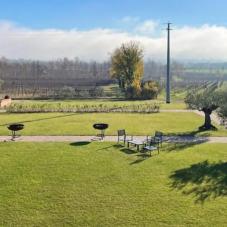 Almavite Wine With Pool Desenzano del Garda